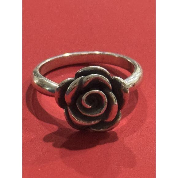James Avery Retired Sterling Silver Rose Blossom Ring Size 9 - Picture 1 of 6